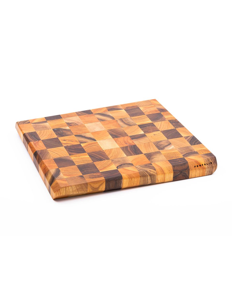 End-grain cutting board 30x40 cm