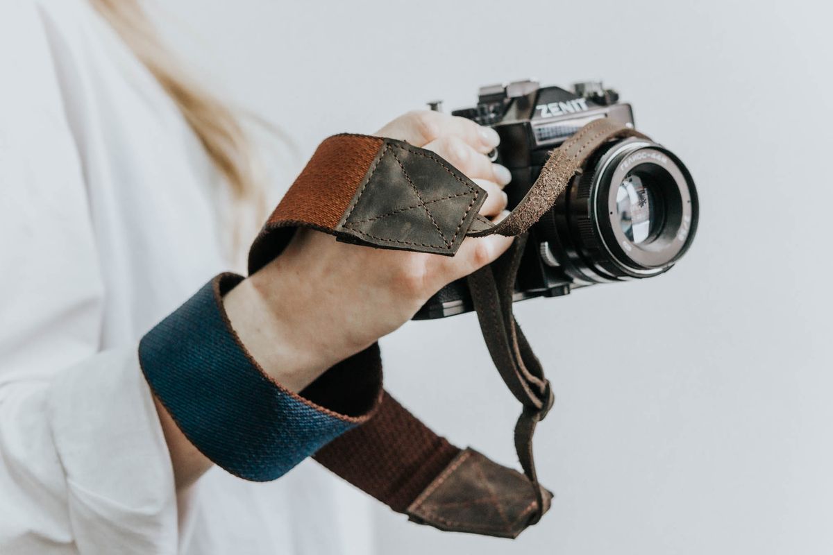 Ремінь для фотокамери, коричневий 